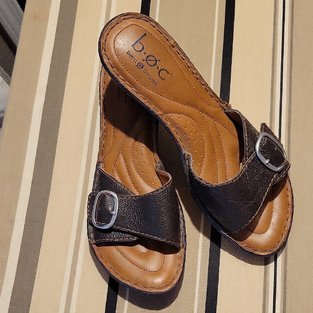 b.o.c. Women's Brown Sandals, leather uppers, working buckles, Size USA 8, EU 39